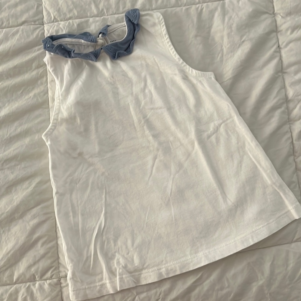 Baby Gap broderie tank top